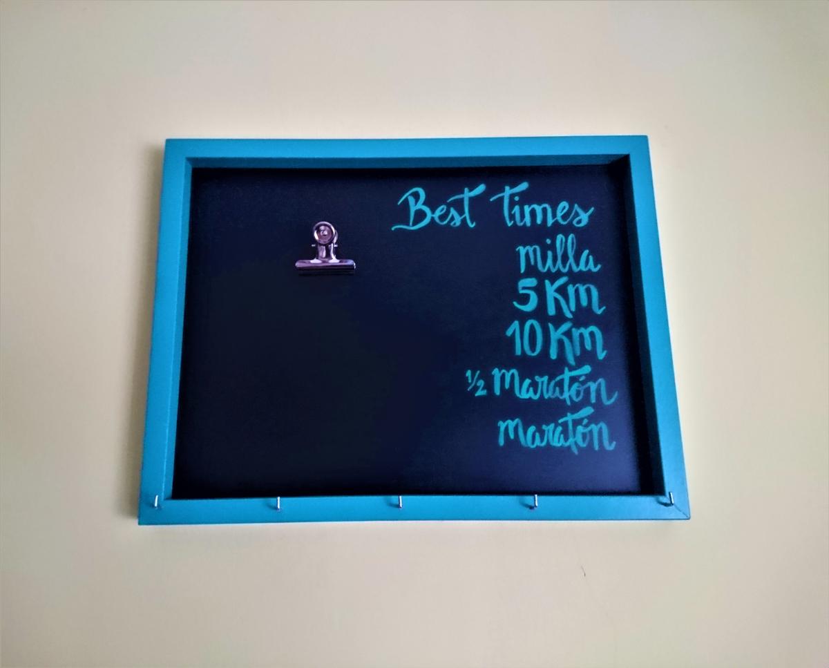 DIY Pizarra cuelga dorsales