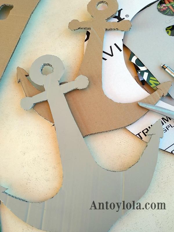 Decorando la piscina con cartón reciclado6