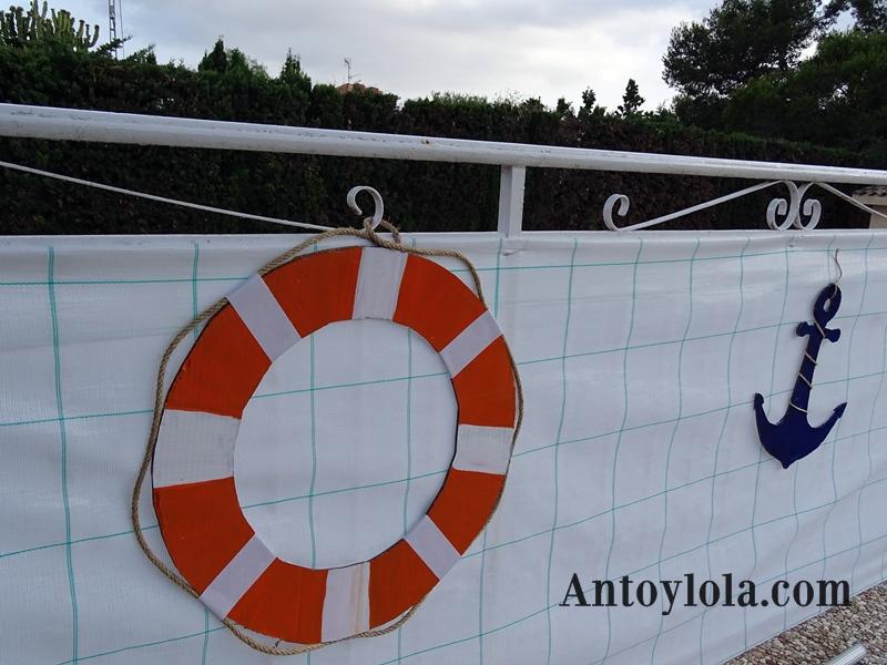 Decorando la piscina con cartón reciclado (3)