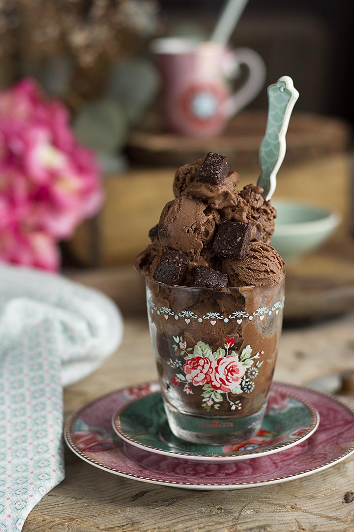 Helado de Chocolate y Brownie Healthy receta saludable
