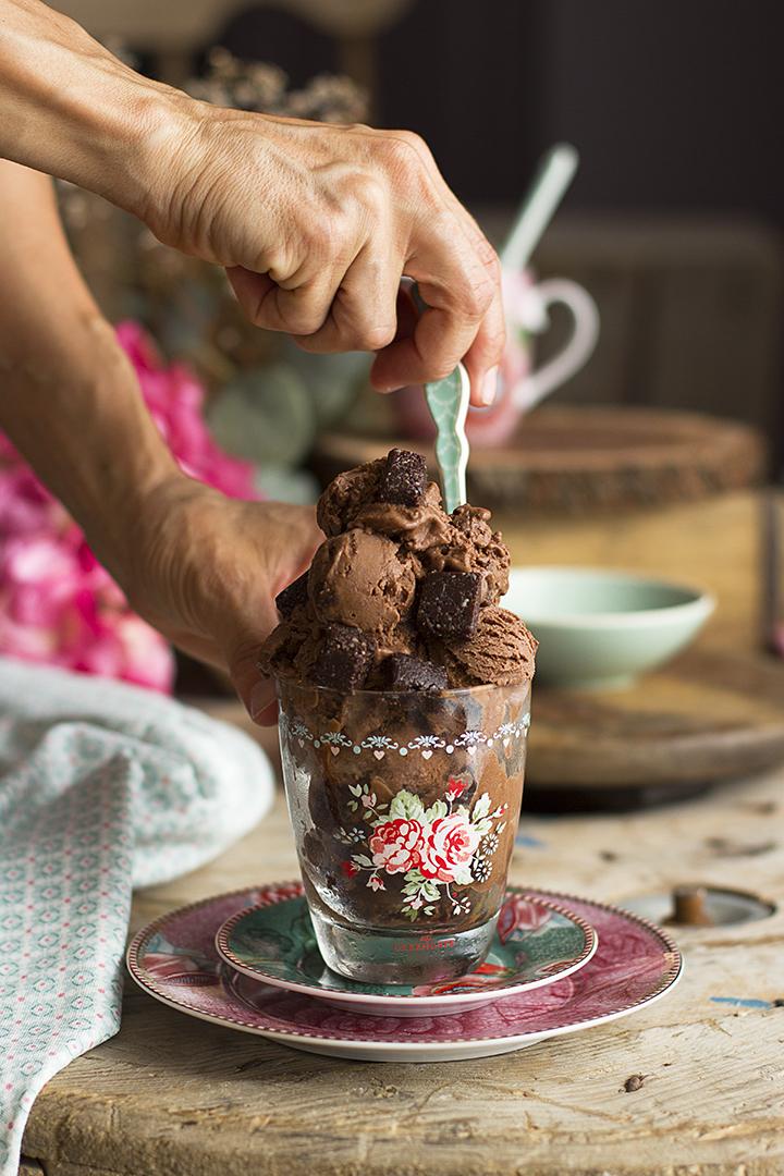 Helado de Chocolate y Brownie Healthy receta saludable