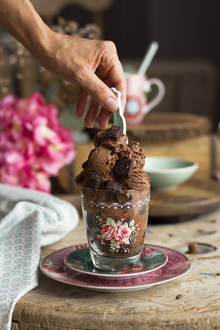 Helado de Chocolate y Brownie Healthy receta saludable