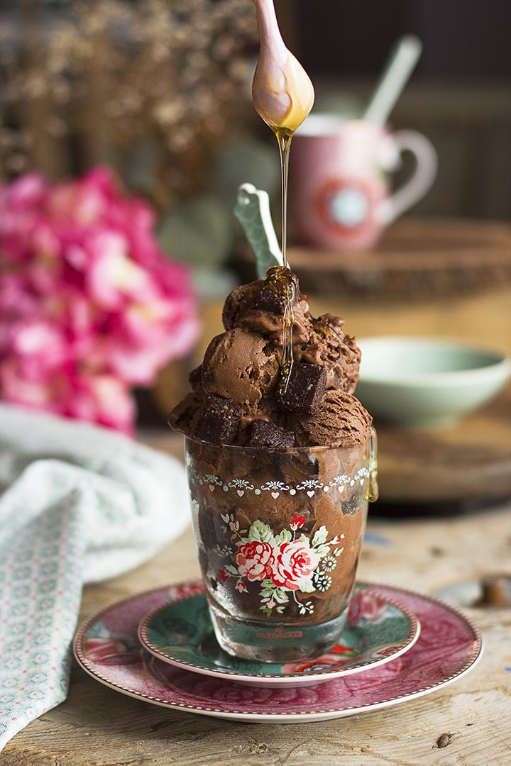Helado de Chocolate y Brownie Healthy receta saludable