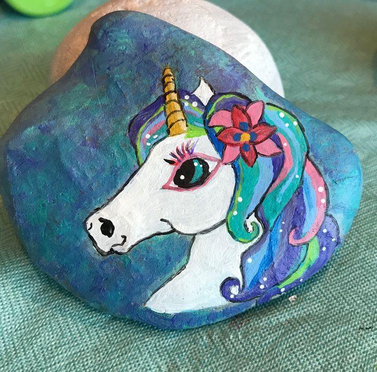 Piedras pintadas de Unicornios