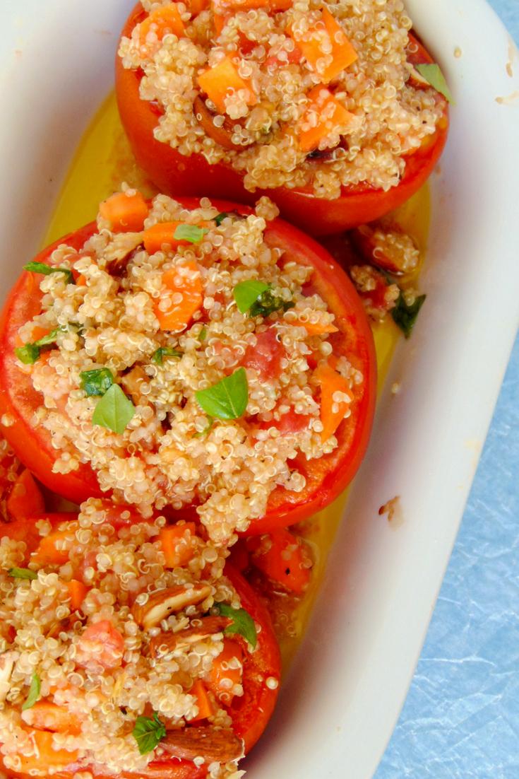 tomates rellenos de quinoa al horno paso a paso