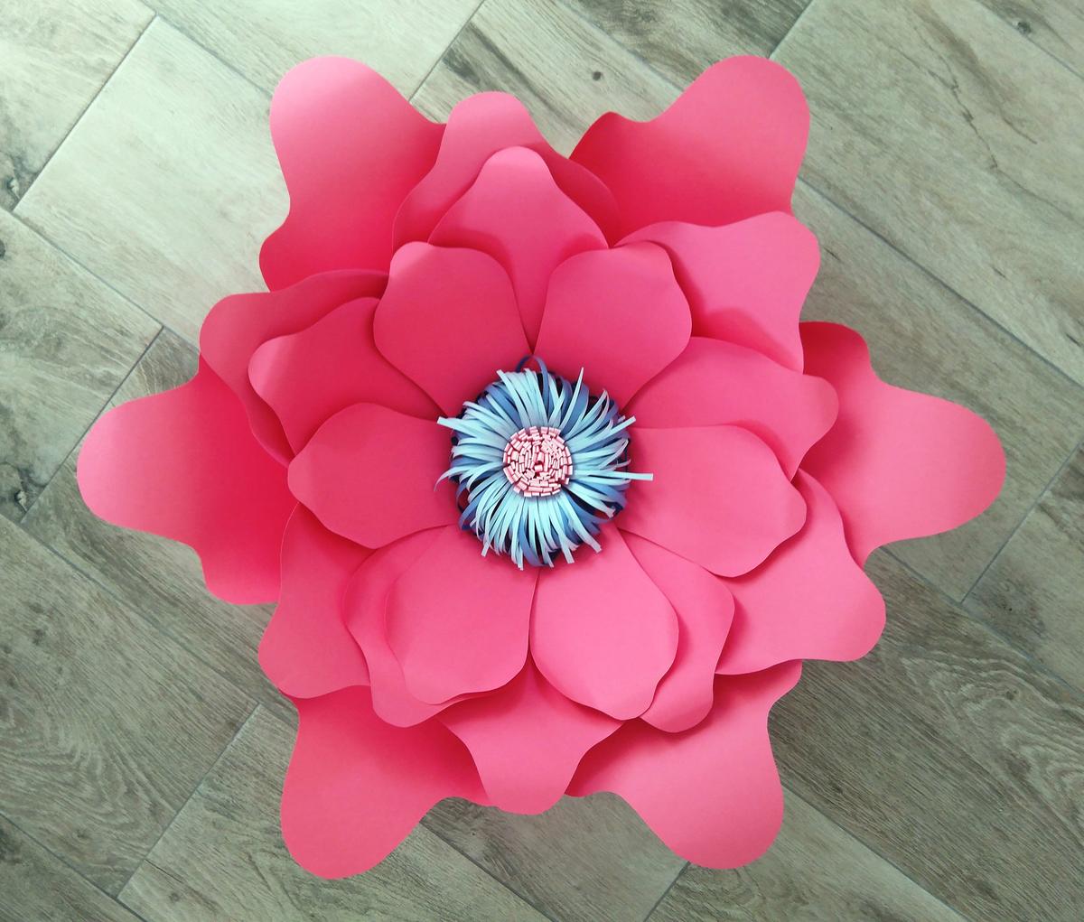 Flor de papel gigante (rosa intenso)