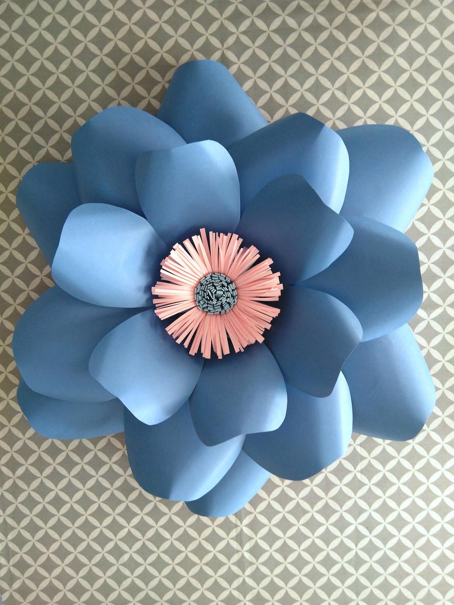 Flor de papel gigante (azul)