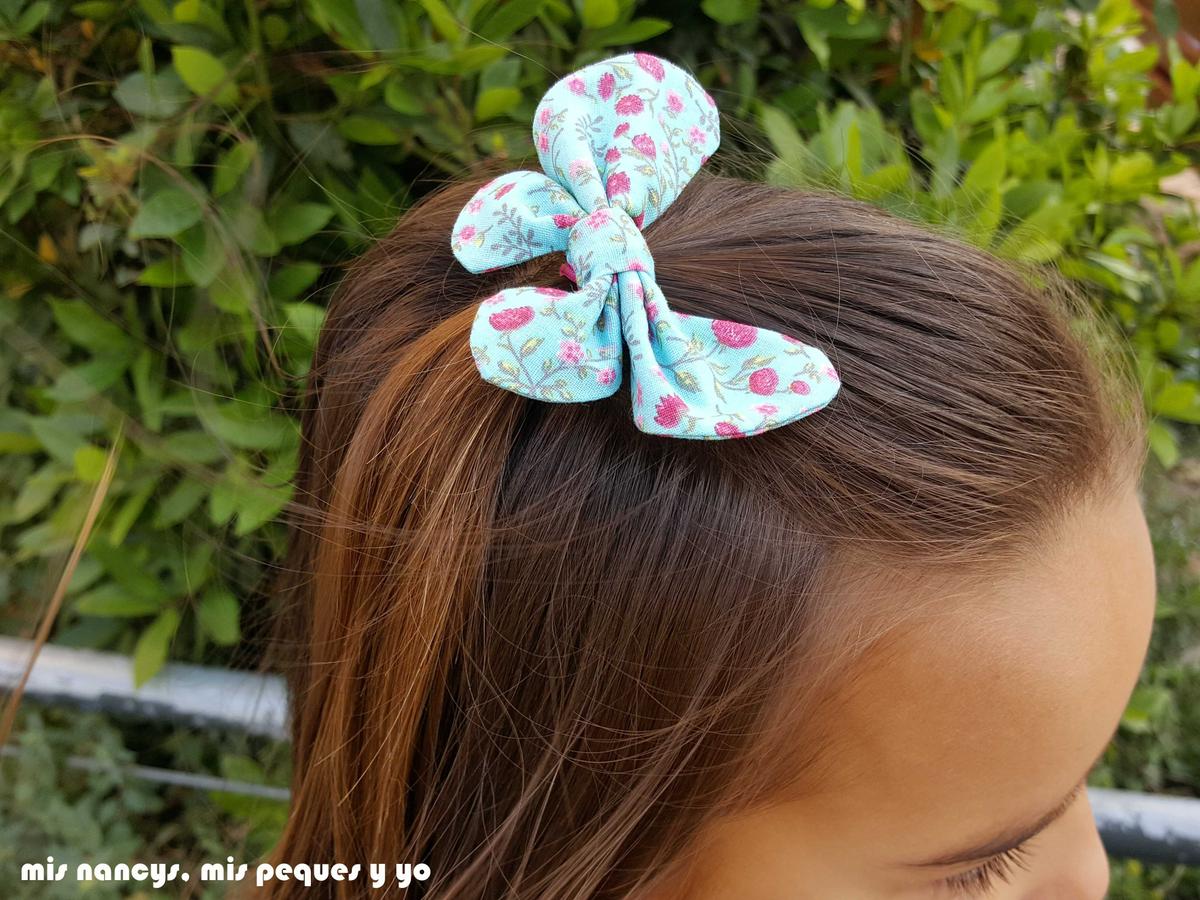 mis nancys, mis peques y yo, coleteros de mariposas, como queda en un peinado de niña