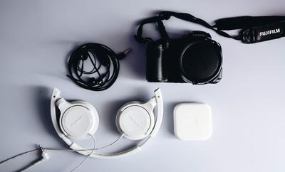 Organizador cables.