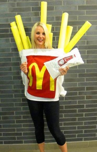 Disfraz de patatas fritas.