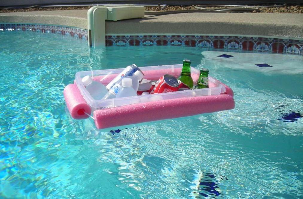 Nevera flotante. Vía Rolloid.