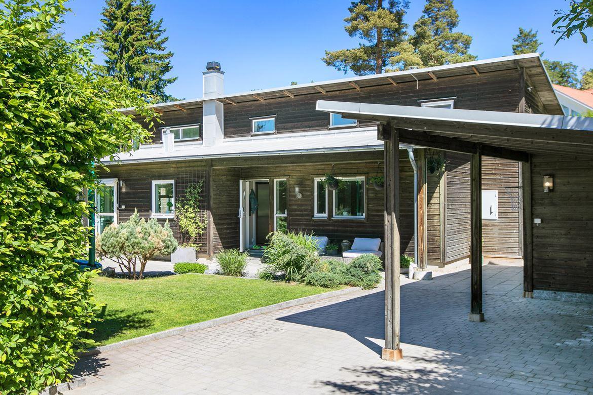 a dream house with pool included 4