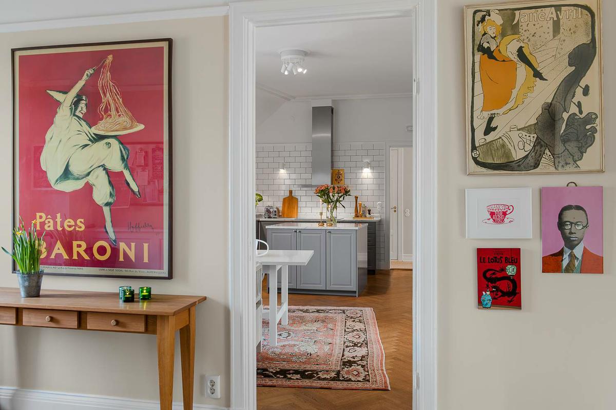 wall art decor apartment 11