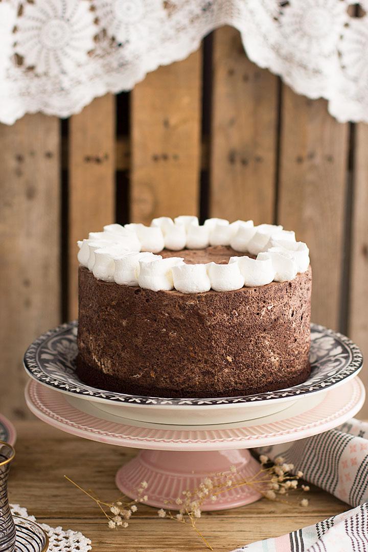 Tarta Helada de Chocolate y Avellanas