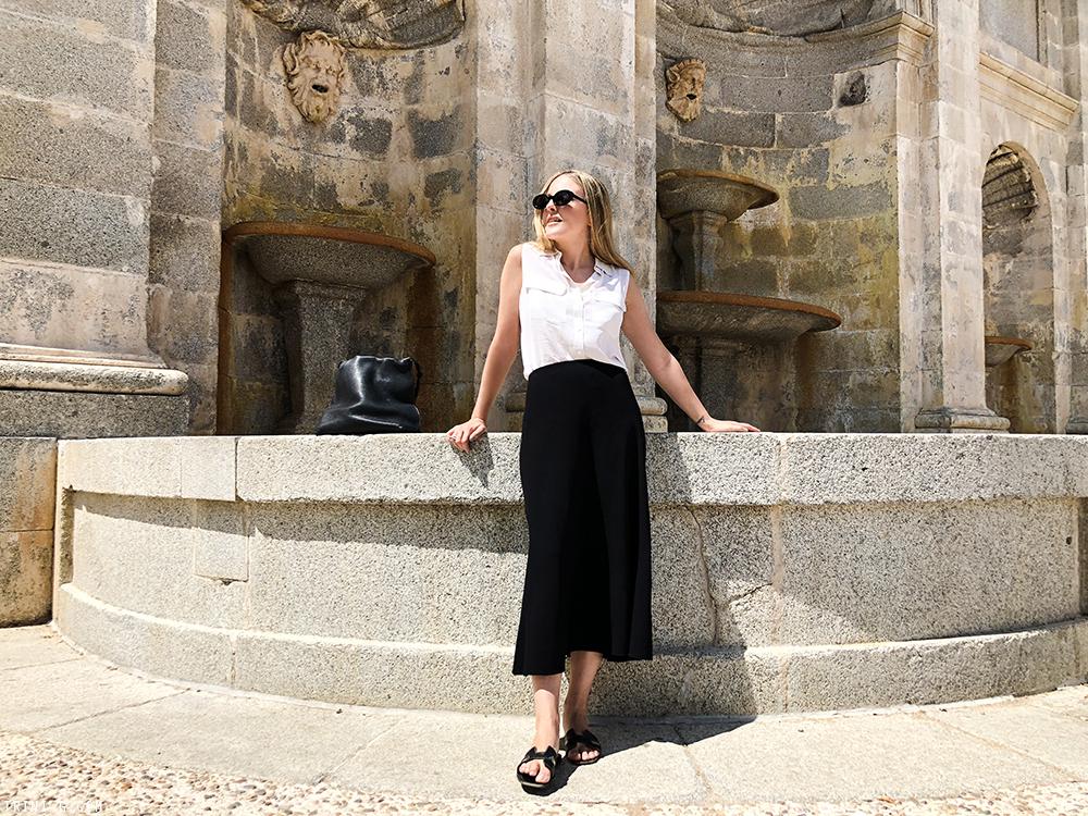 Trini | Equipment shirt The Row skirt