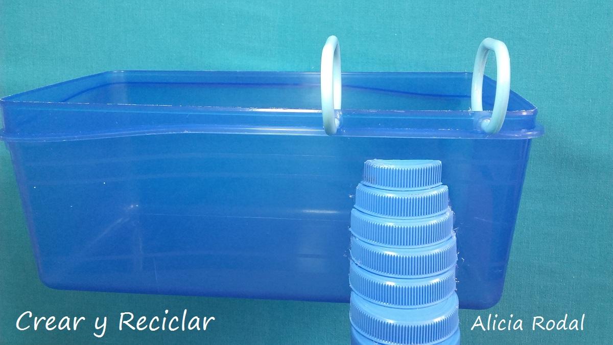 Piscina, alberca o pileta para muñecas con reciclaje DIY