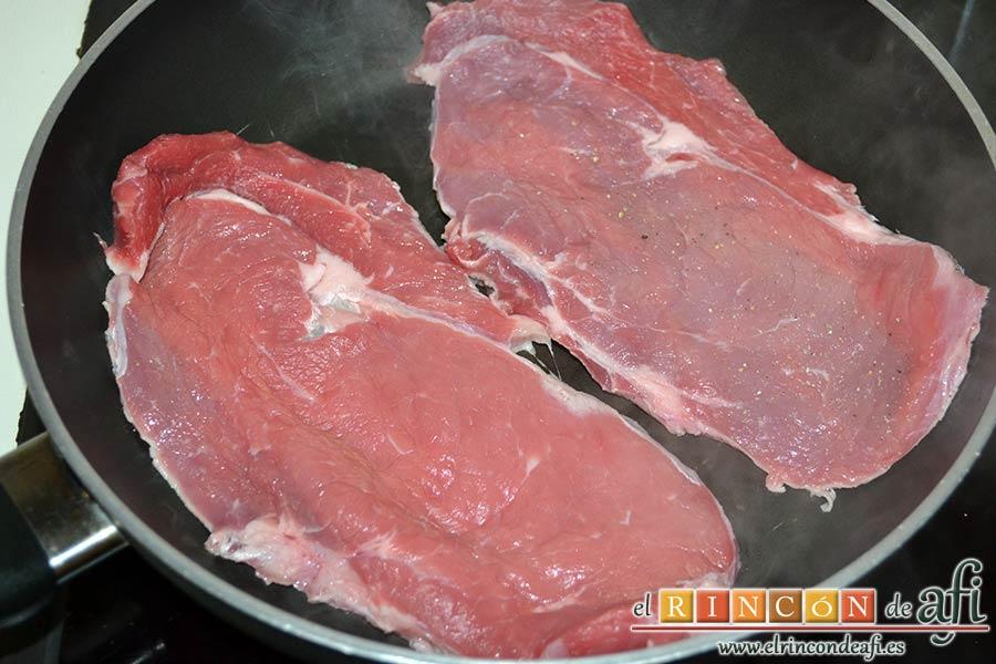 Ternera gallega con puré de papas al pimentón, hacer la carne a la plancha