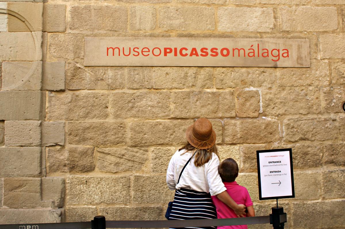 visita_museo_picasso_malaga_entrada