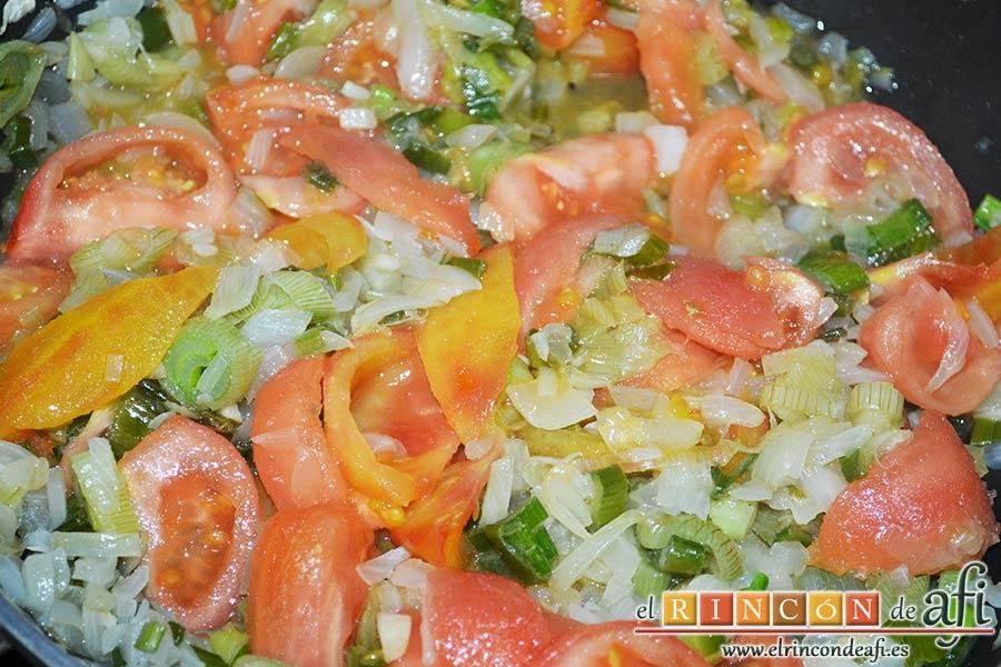 Frittata para Fátima, mezclar todo bien