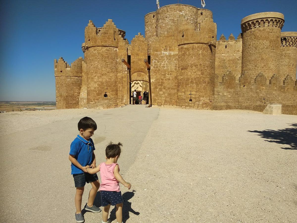 Belmonte con niños