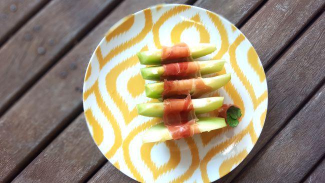 Menú fresco veraniego directo del huerto