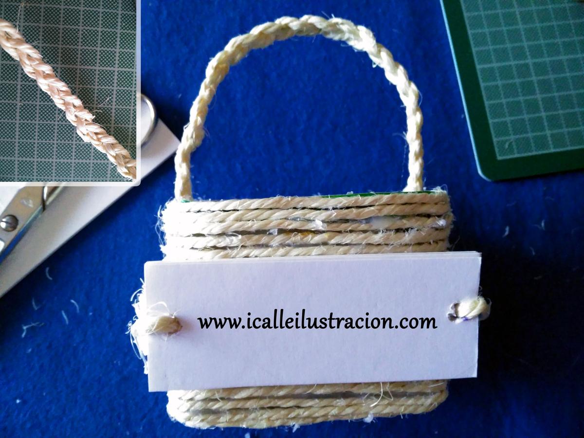 Cestillos identificados con Etiquetas Adhesivas