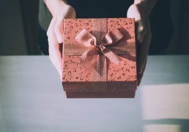 Sorprende a una repostera con un regalo original (II)