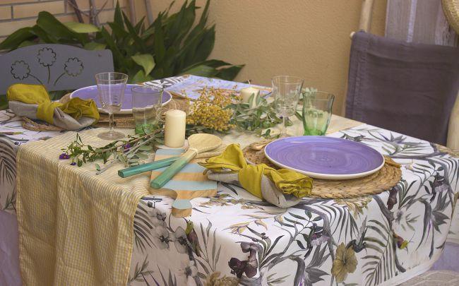 Como poner una mesa veraniega con un regalo 