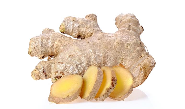 8 beneficios del agua de jengibre para la salud - Trucos de salud caseros