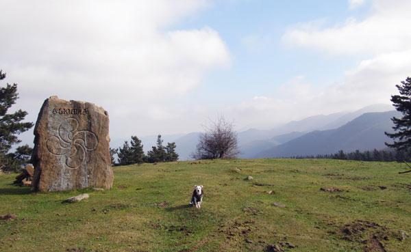 Alkuera, meta volante. Continuamos hacia Salduero.