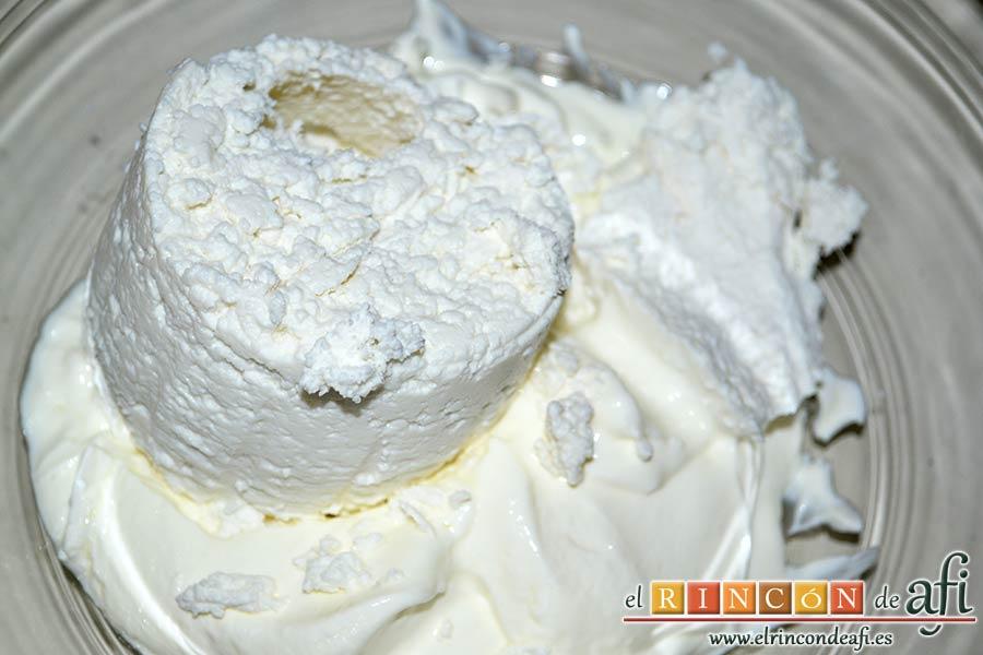 Quiche con queso de cabra y tomates cherry, añadir el queso de cabra