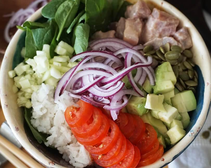 Poke de atún