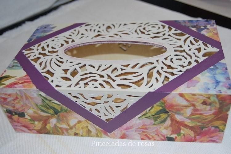 Caja-de-madera-para-pañuelos-estilo-Vintage