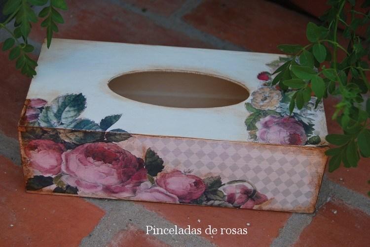 Caja-de-madera-para-pañuelos-estilo-Vintage