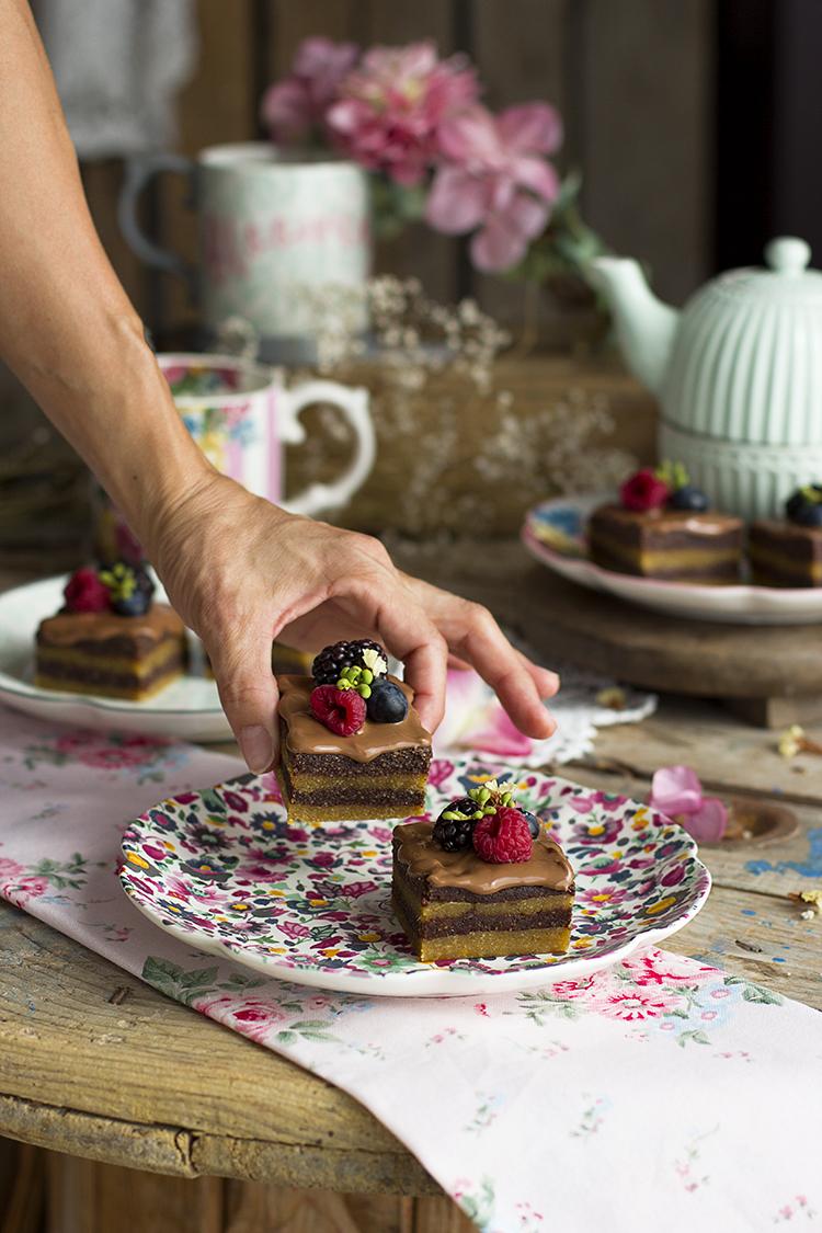 Cuadraditos de Cacahuete y Chocolate receta saludables y fácil