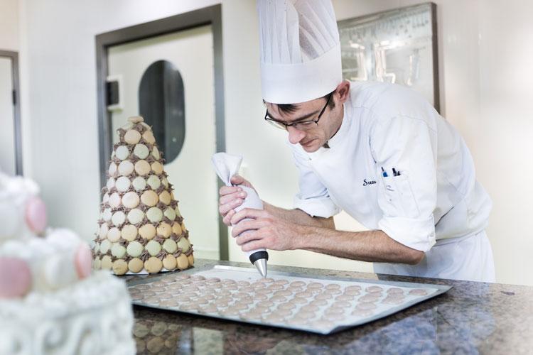 Fin-de-semana-Narbona-HomeLifeStyle-Magazine-Les-Grands-buffets_PATISSERIE