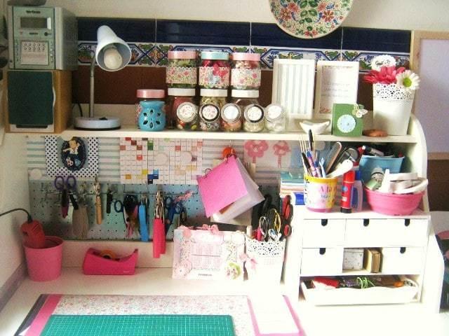Como hacer un cuarto de manualidades en casa