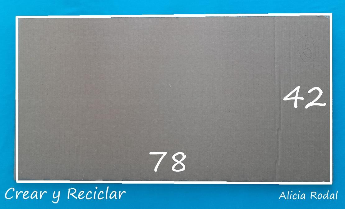 Centro comercial para muñecas DIY con reciclaje