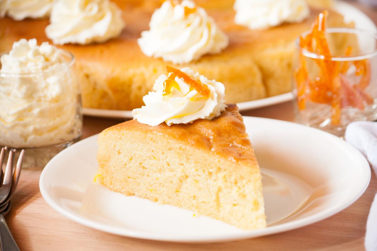 Torta de Sémola y Naranja (Ravani, Postre Griego)