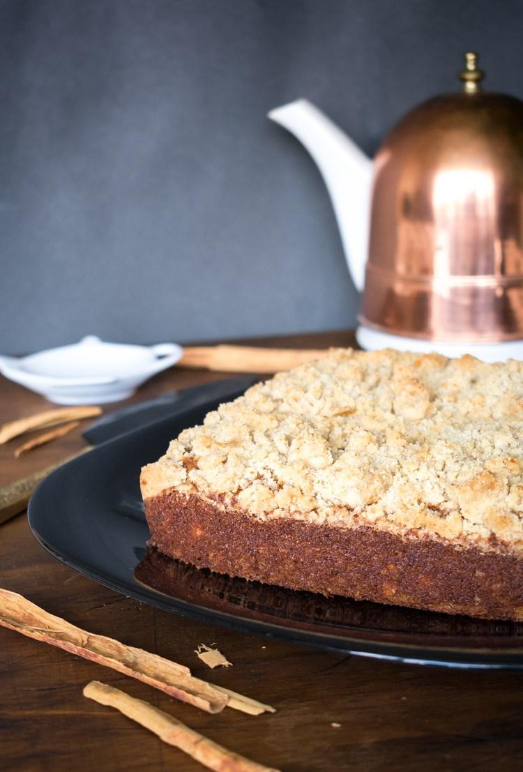 Receta de panqué de plátano con topping de crumble en revista Maria Orsini