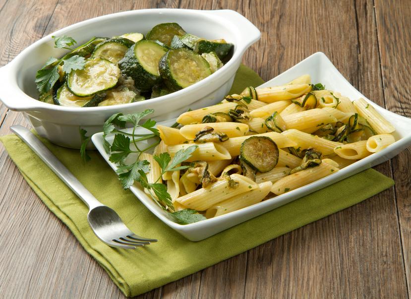 Calabacín al horno con pasta