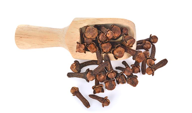 Cómo eliminar el sarro con trucos naturales - Trucos de salud caseros