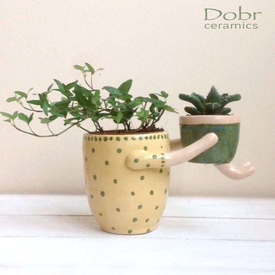 FLOWER VASES THAT BREAK SCHEMES 08