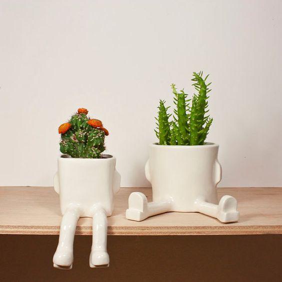 FLOWER VASES THAT BREAK SCHEMES 07