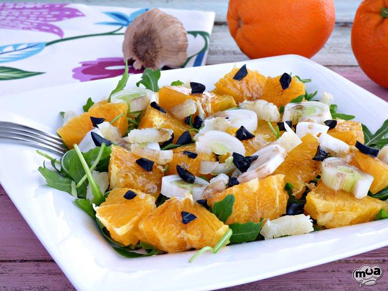 Ensalada de naranja con bacalao