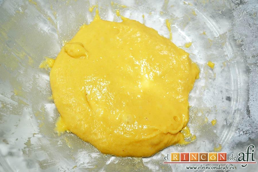 Delicias de coliflor, batir bien hasta integrar la mezcla