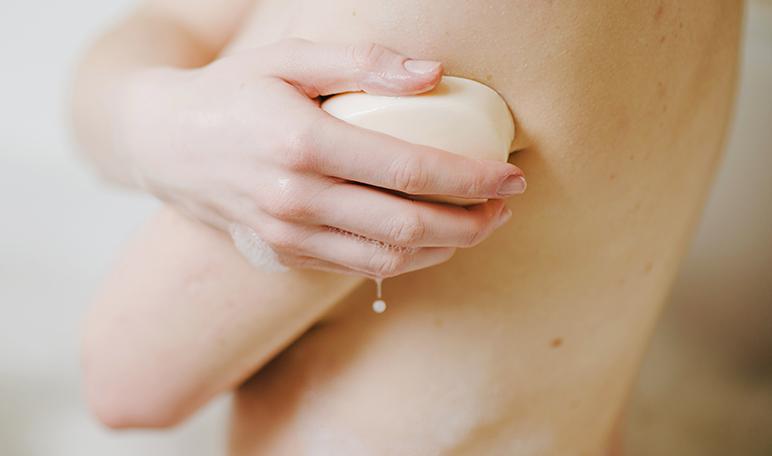 Jabón de glicerina: ¿cuáles son sus beneficios para la piel? - Trucos de belleza caseros