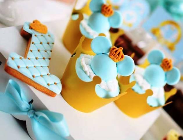 candy bar cake de principe mickey mouse