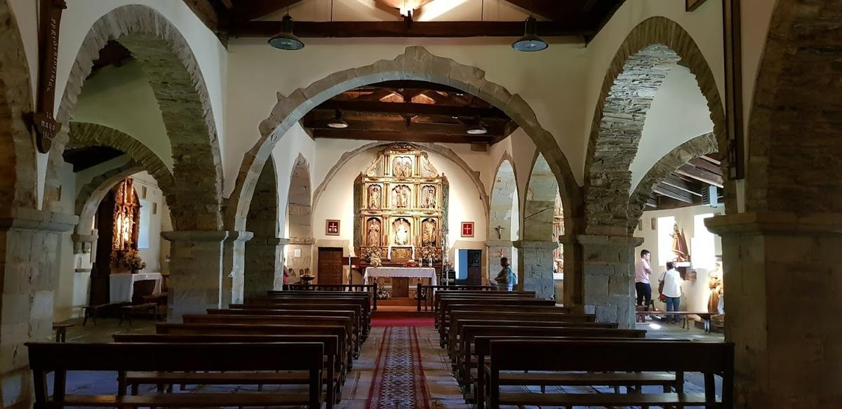 Retablo barroco del altar mayor.