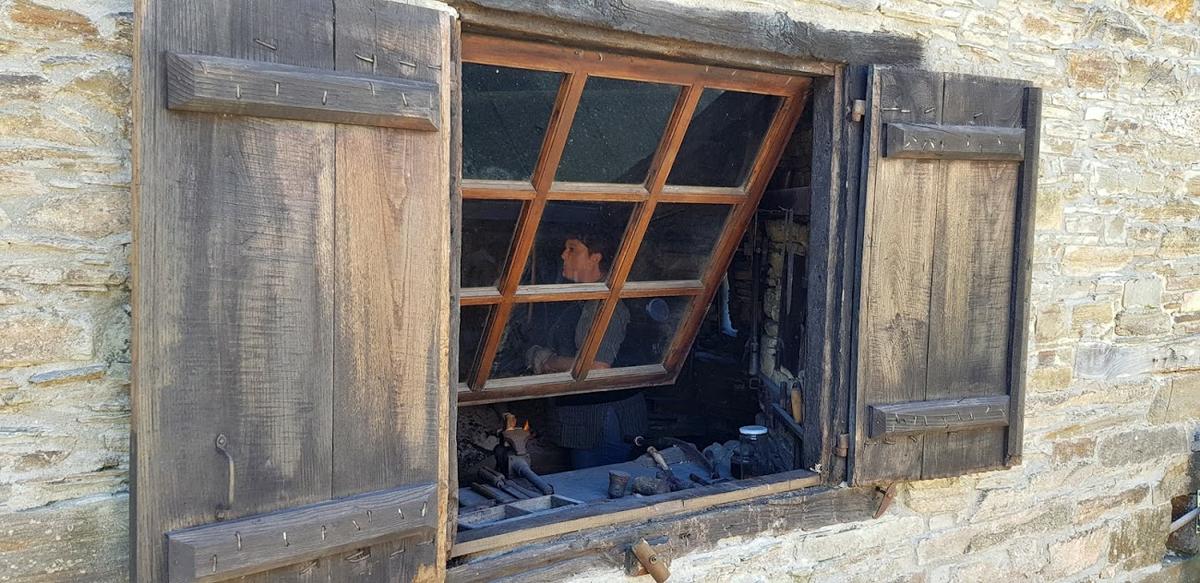 Demostración de la fabricación de las navajas. Museo de la Cuchillería.